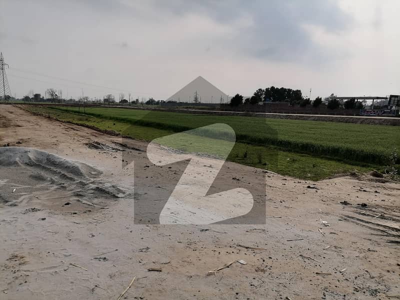 Plot For Sale Khayaban-E-Sardar Qadirabad.