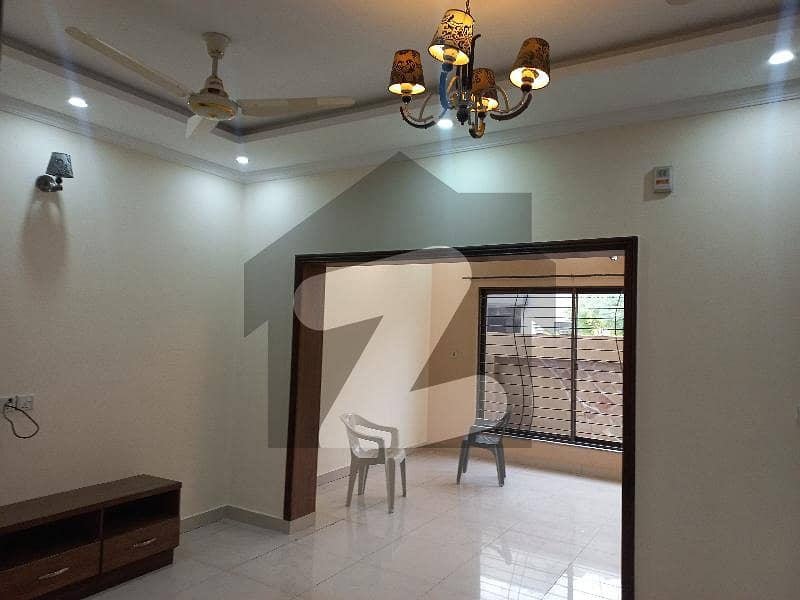 10 Marla 4bed Superb Double Storey House In Pia Society Near Wapda Town