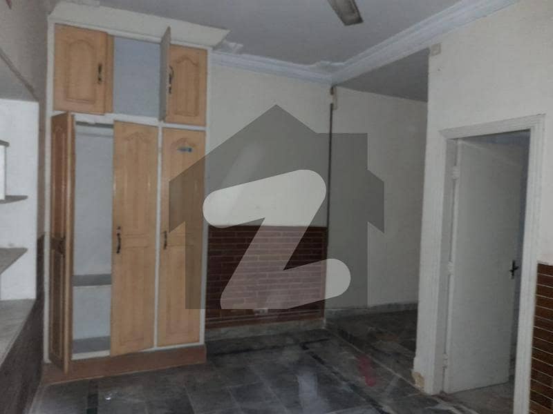 Get This Amazing 2025 Square Feet House Available In G-10/2