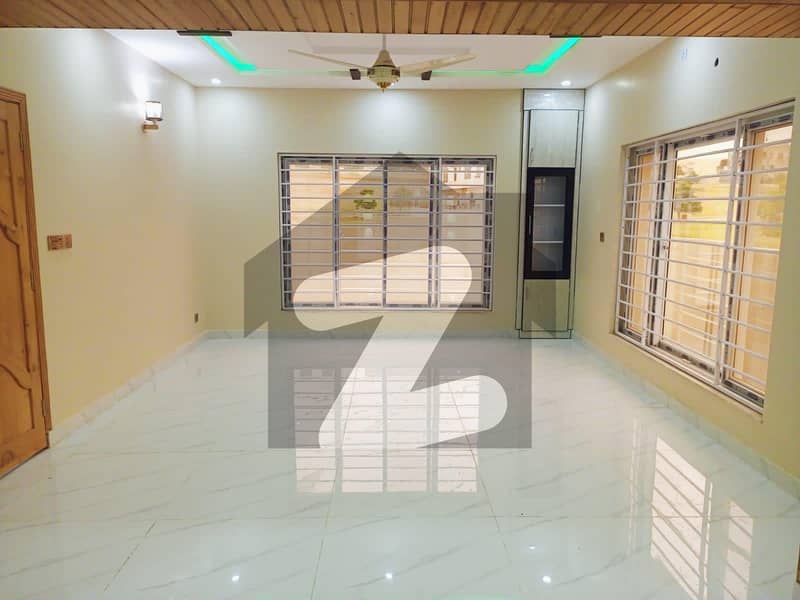 14 Marla Beautiful House For Rent In Dha 3