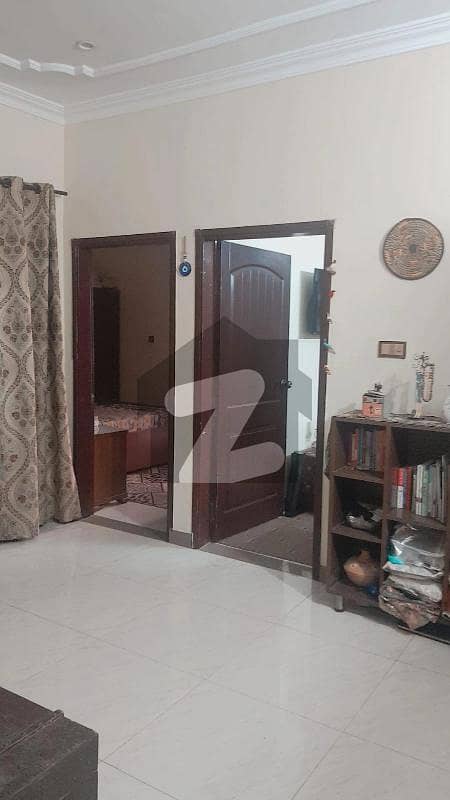 پی اینڈ ٹی کالونی کراچی میں 2 کمروں کا 4 مرلہ فلیٹ 40 لاکھ میں برائے فروخت۔