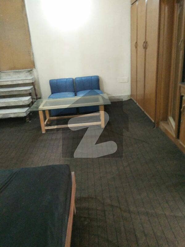 1210 Square Feet Room In Old Muslim Town For Rent