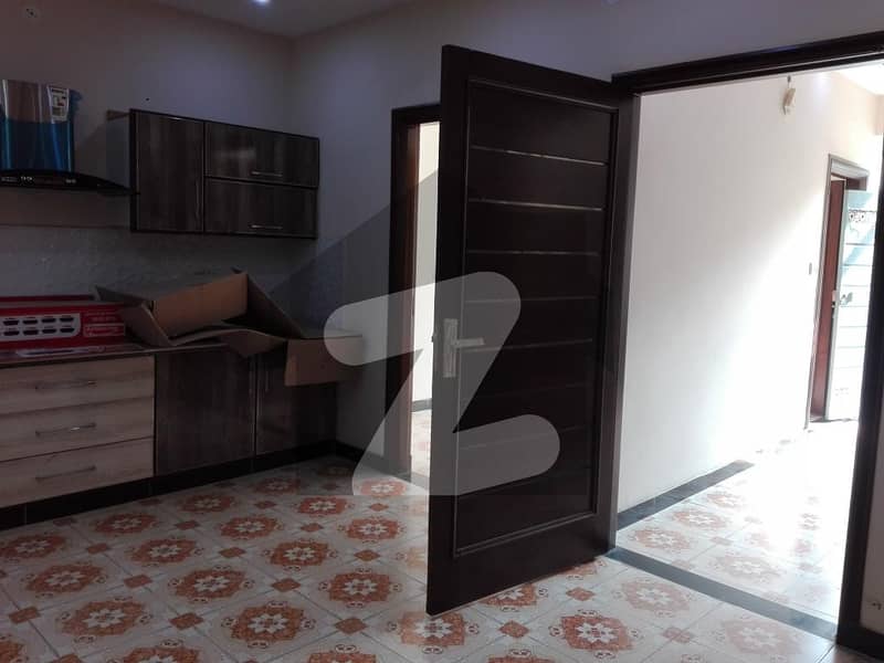 گارڈن ٹاؤن - اتاترک بلاک گارڈن ٹاؤن لاہور میں 3 کمروں کا 7 مرلہ مکان 2.25 کروڑ میں برائے فروخت۔