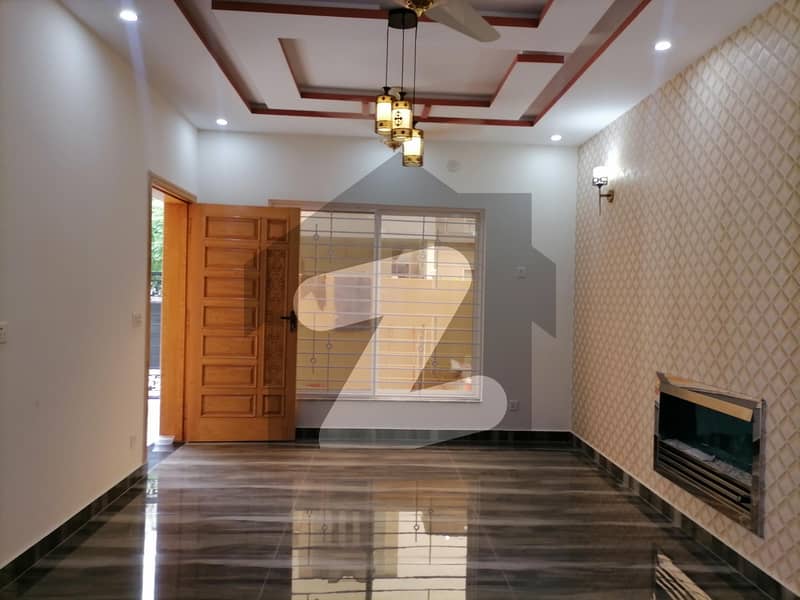 House For sale In Rs. 37,500,000