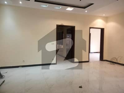 Chohan Offer 10 Marla House For Rent In Green Avenue House Society