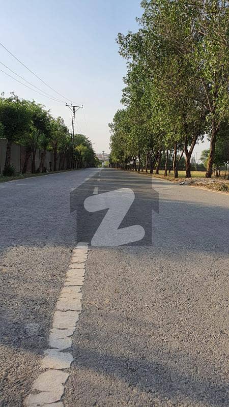 ویتھ ایمپلائیز کوآپریٹو ہاؤسنگ - بلاک سی ویتھ ایمپلائیز کوآپریٹو ہاؤسنگ لاہور میں 10 مرلہ رہائشی پلاٹ 70 لاکھ میں برائے فروخت۔