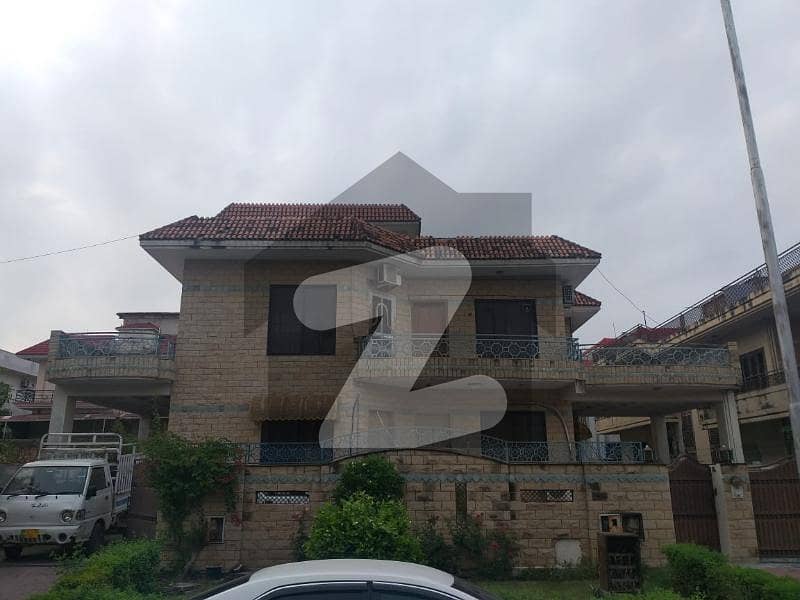 G. 11 Triple Story House For Sale G11, Islamabad ID41366781