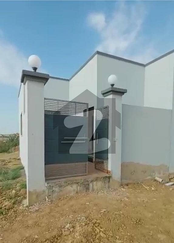 84 Sq Yards Single Storey Villa For Sale