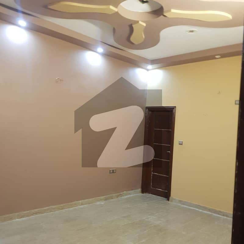 200 Sq Ground Floor Portion Available For Rent In Gulistan E Jauhar