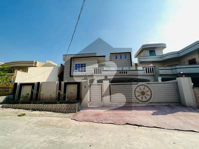 گلشن آباد سیکٹر 1 گلشن آباد راولپنڈی میں 6 کمروں کا 1 کنال مکان 4.25 کروڑ میں برائے فروخت۔