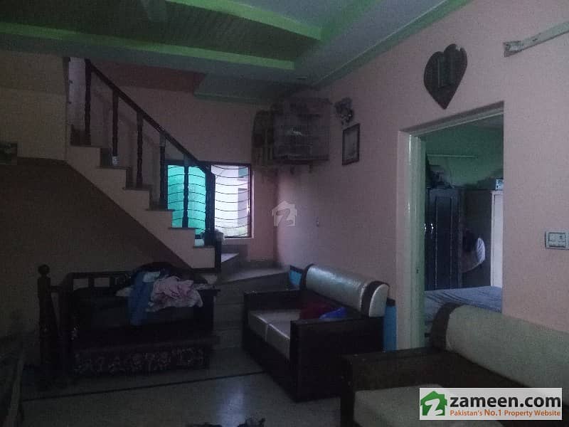 10 Marla Corner House For Sale On College Road Makkah Colony