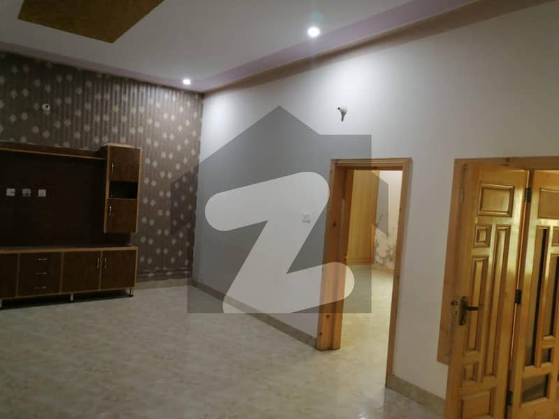 10 Marla House In Wapda City For rent