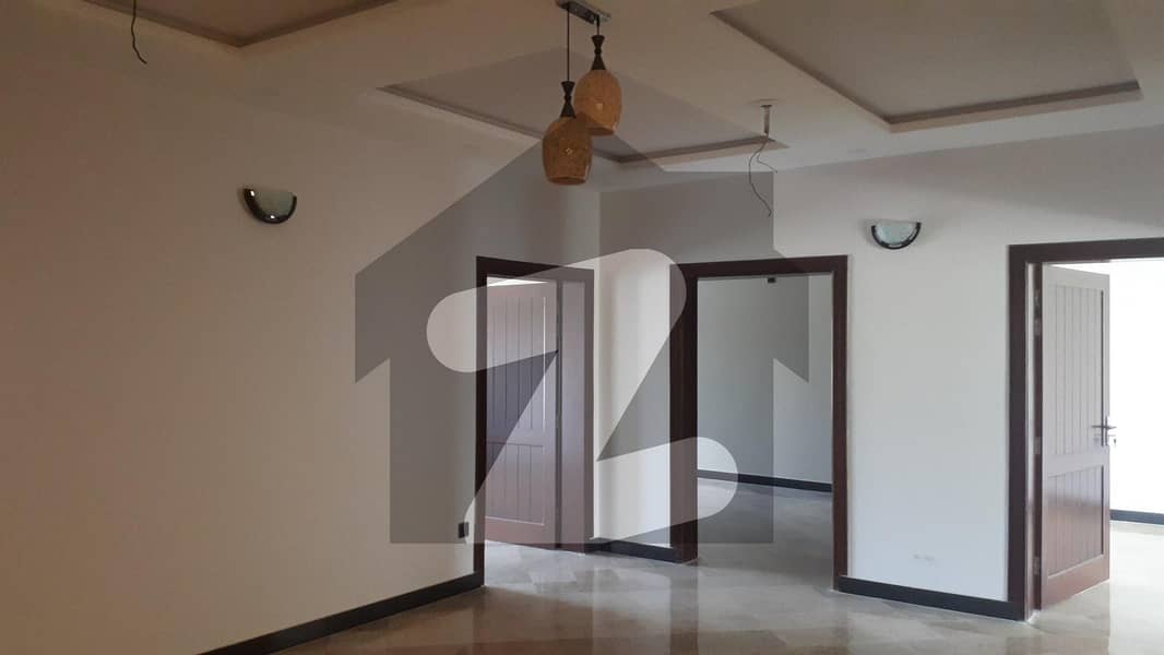 2450 Square Feet House For rent Is Available In G-13