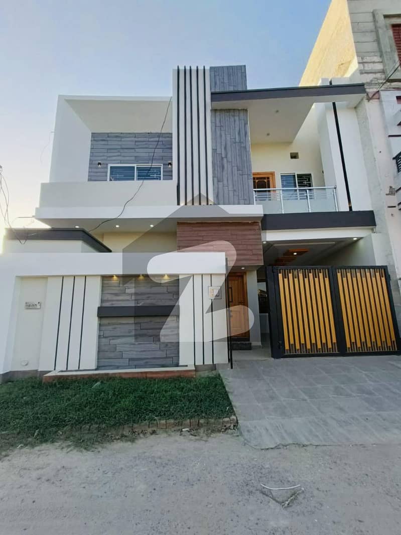6.5 Marla Brand New Modern Style Park View House On Main Road