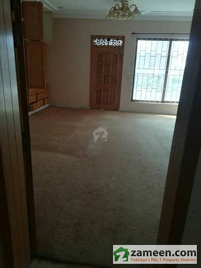 Flat For Rent On Kashmir Highway Near G11 Signal Islamabad Flat For Rent On Kashmir Highway Near G11 Signal Islamabad