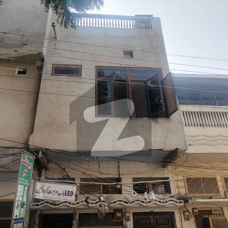 House For Sale Located In Mor Wala Chowk.