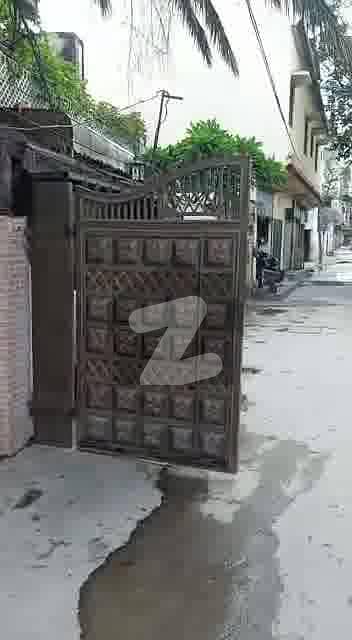 اصغر مال سکیم راولپنڈی میں 4 کمروں کا 4 مرلہ مکان 1.85 کروڑ میں برائے فروخت۔