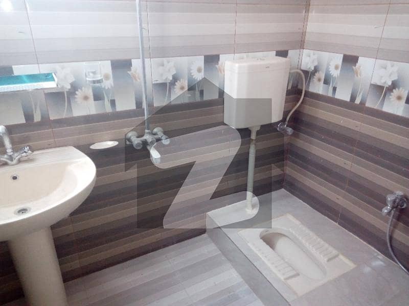 Abasyen University Female Room With 1 Person Rent. 13000 Royal Avenue