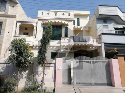 10 Marla Upper-Portion For Rent in Wapda Town Gujranwala Block-A2