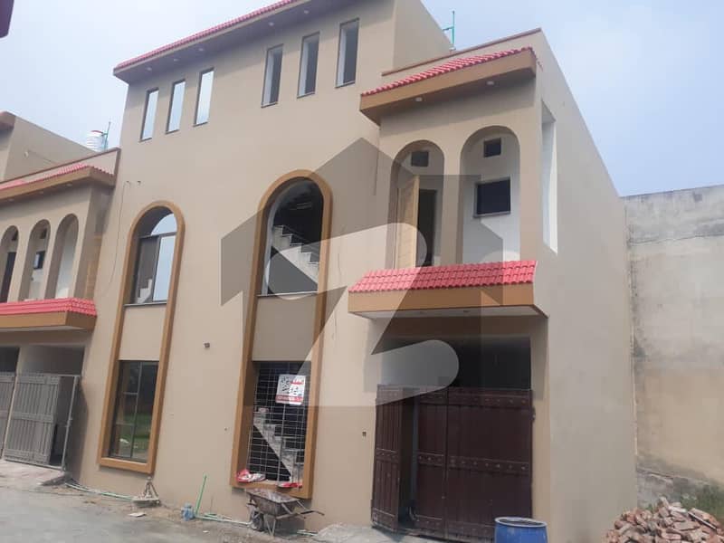 House For sale In Gulshan-E-Madina
