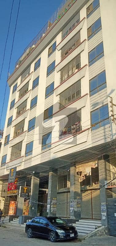 کوچی میمن کوآپریٹو ہاؤسنگ سوسائٹی کراچی میں 4 کمروں کا 9 مرلہ فلیٹ 4 کروڑ میں برائے فروخت۔