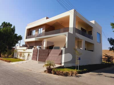 9 Marla Corner Double Storey Luxurious House For Sale
