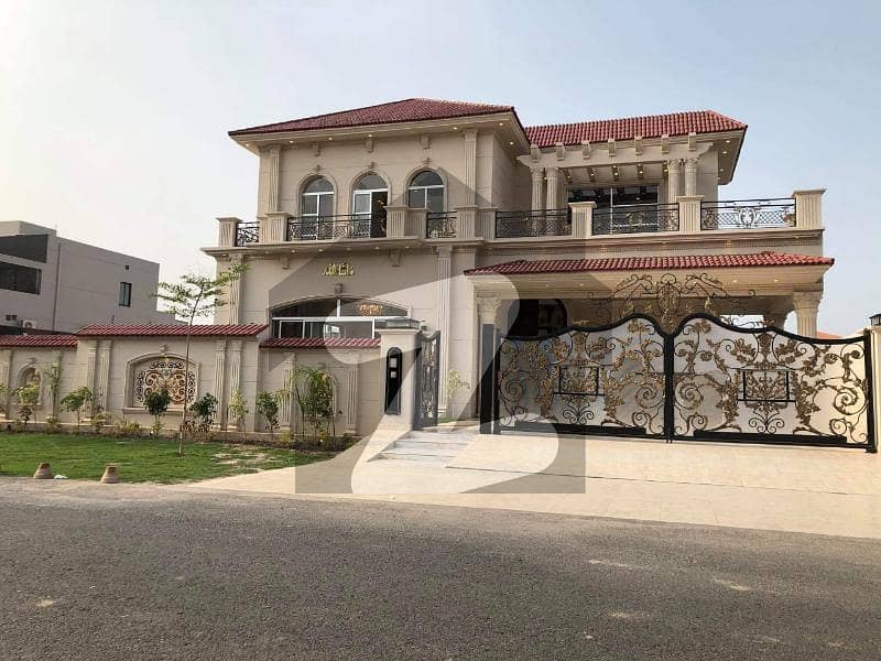 One kanal Spanish Bungalow For Sale On Prime Location DHA Phase 6