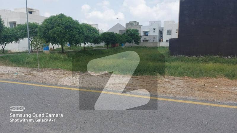 Corner Plot Available In Dha Phase 8 - Block Z5