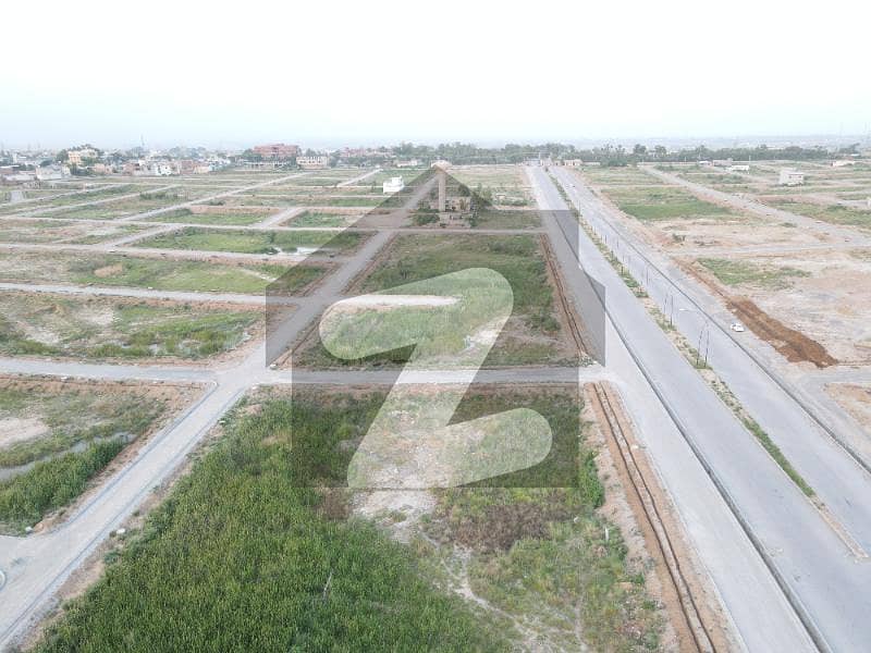 05 Marla develop plot ready to possession available for sale in Sector