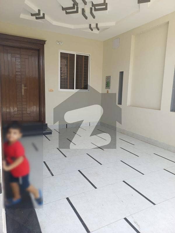 5 Marla Ground Portion For Rent In Uswah Grammar School Street