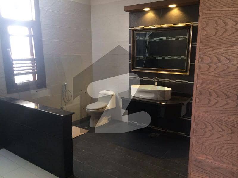 Leased 700 Sq Ft Apartment Opposite Phase 2 Dha