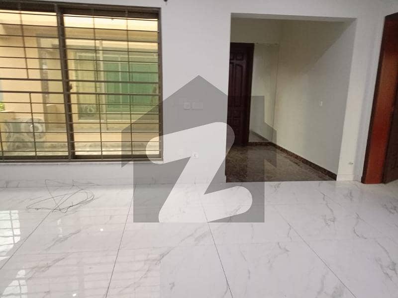 Ready To Move 1 Kanal 6 Bedroom House For Rent In Dha Phase 8