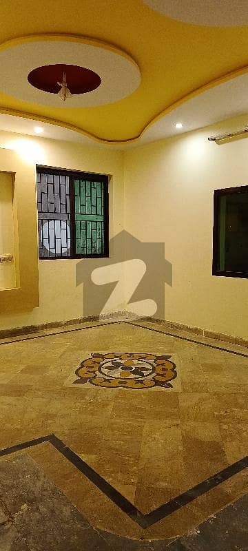 شادمان ٹاؤن ساہیوال میں 3 کمروں کا 10 مرلہ مکان 25 ہزار میں کرایہ پر دستیاب ہے۔