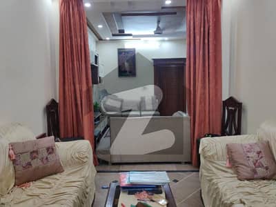 آمنہ پارک - بلاک بی امینہ پارک لاہور میں 4 کمروں کا 5 مرلہ مکان 1.2 کروڑ میں برائے فروخت۔