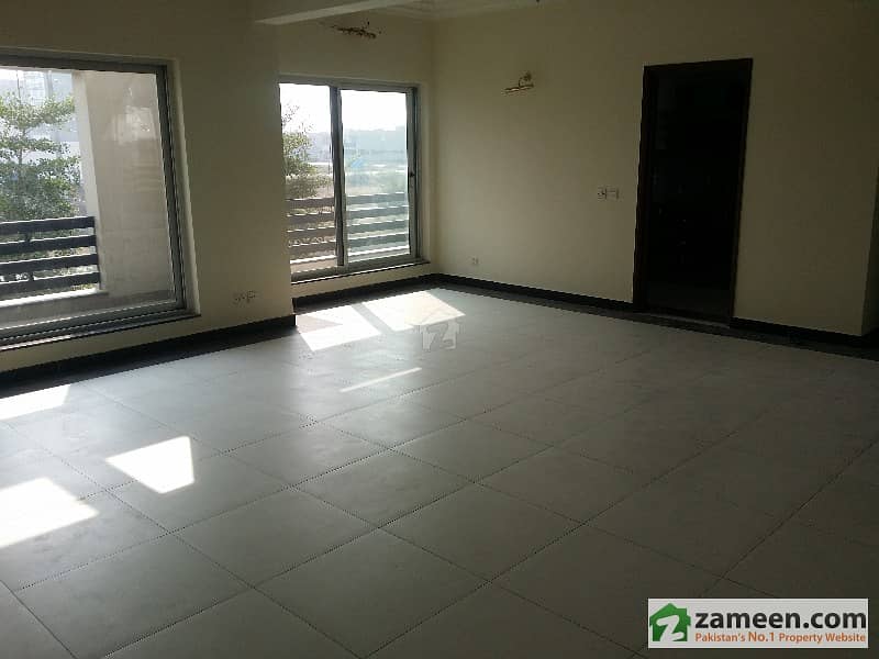 DHA Phase 6 - Upper Portion Available For Rent