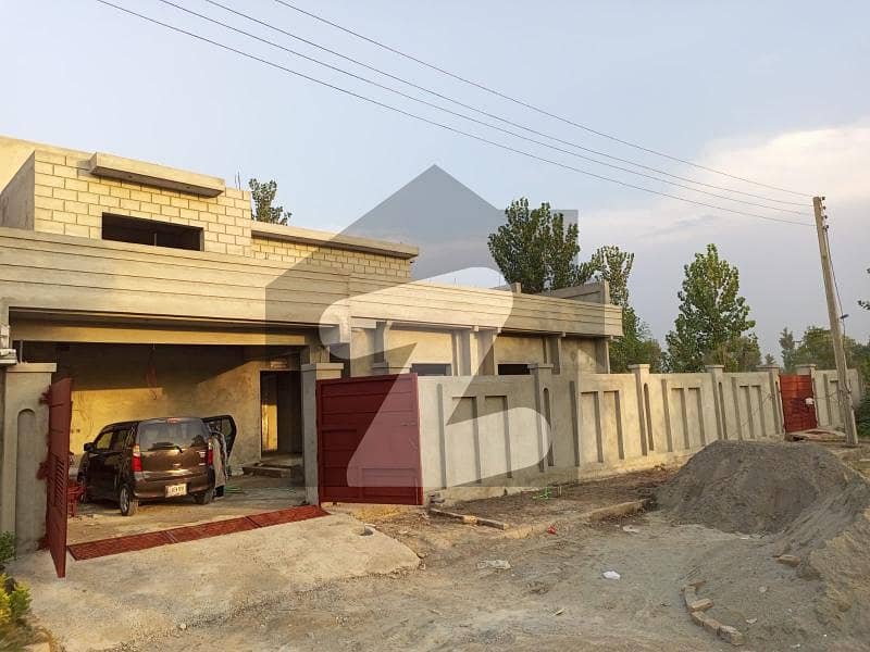 شاہین ہاؤسنگ سکیم ورسک روڈ پشاور میں 4 کمروں کا 1.1 کنال مکان 3.25 کروڑ میں برائے فروخت۔
