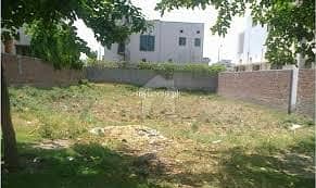 One Kanal Plot On Very Prime Location Available For Sale In LDA Avenue - Block F