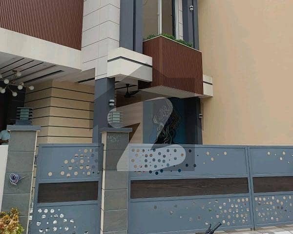 8 Marla House For sale In Lahore