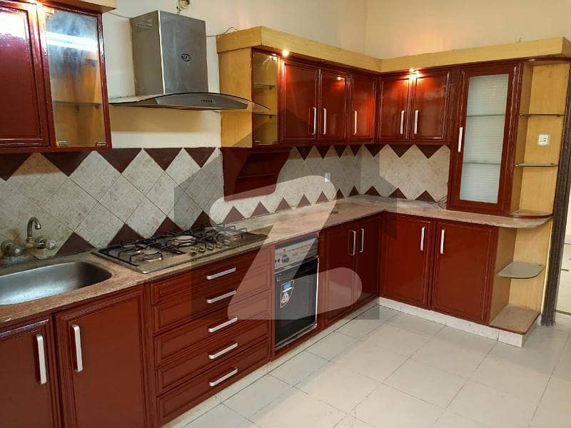 New 3 Bedroom Car Parking Flat For Rent PECHS Block 2, PECHS, Jamshed