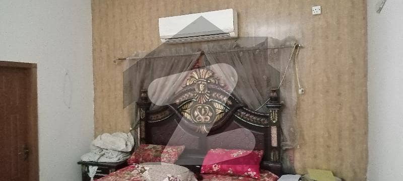 ٹھوکر نیاز بیگ لاہور میں 3 کمروں کا 10 مرلہ زیریں پورشن 18 ہزار میں کرایہ پر دستیاب ہے۔