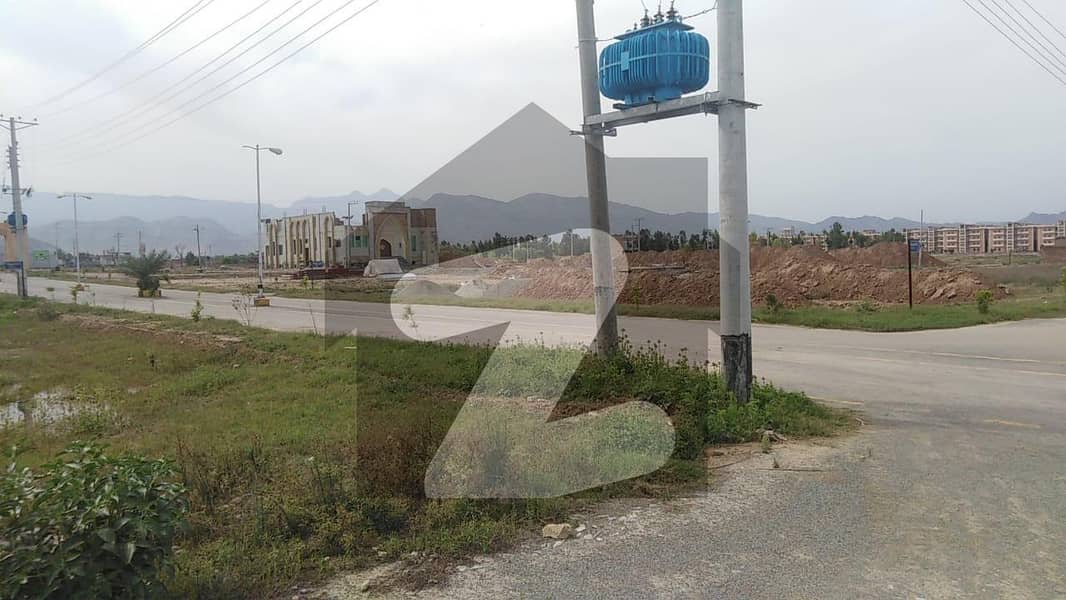 Residential Plot for sale in Sheikh Yaseen Town