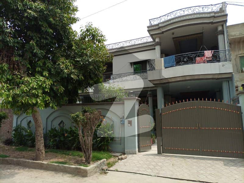 Kanal House For Sale Near Mosque And Park Sultan Town, Lahore
