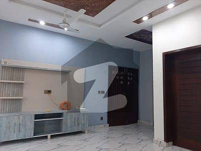 او پی ایف ہاؤسنگ سکیم - بلاک سی او پی ایف ہاؤسنگ سکیم لاہور میں 2 کمروں کا 10 مرلہ بالائی پورشن 50 ہزار میں کرایہ پر دستیاب ہے۔