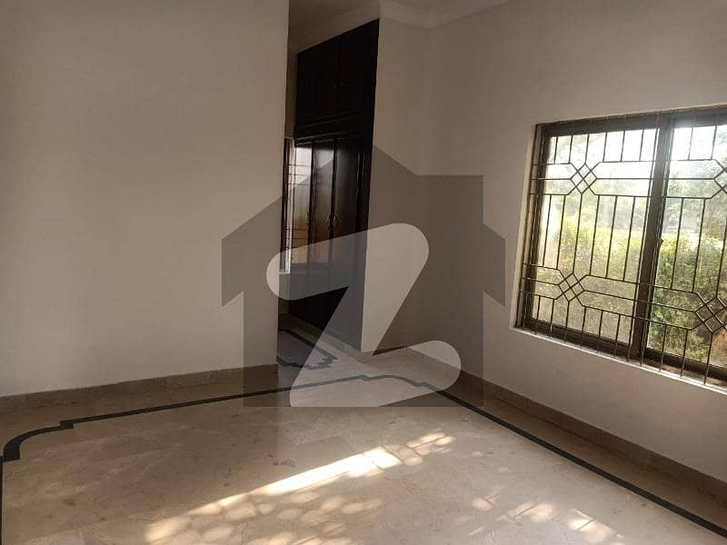 basement Portion In D-12 Available basement Portion In D-12 Available