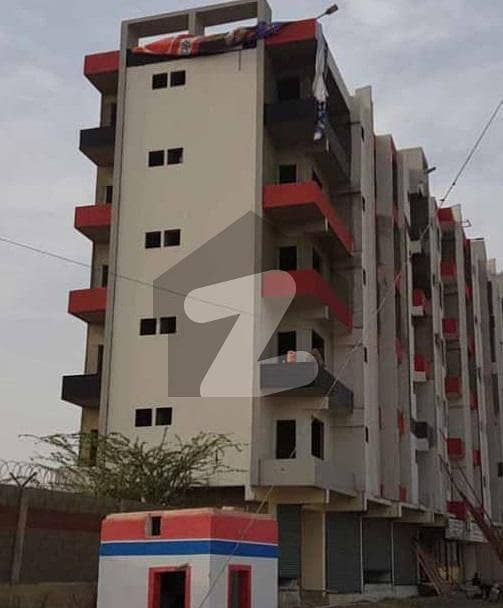 نارتھ ٹاون ریزیڈینسی سُرجانی ٹاؤن گداپ ٹاؤن کراچی میں 5 کمروں کا 6 مرلہ فلیٹ 80 لاکھ میں برائے فروخت۔