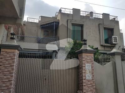 Waris Colony House Sized 2250 Square Feet For Rent