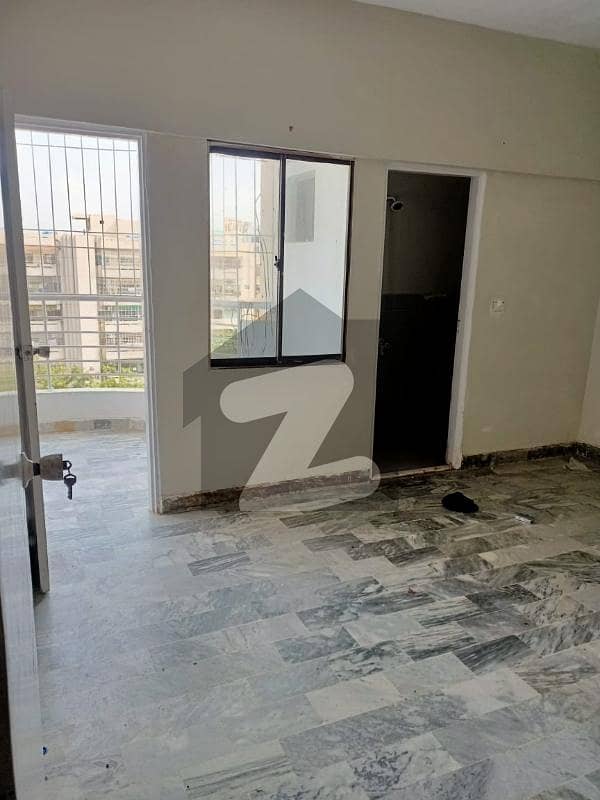 Flat For Sale Block 15 Unique Classic 3 Bed Dd 3 Washroom Gulistan-e ...