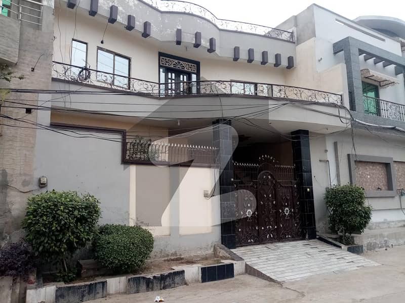 Affordable Upper Portion For rent In Rehman Gardens