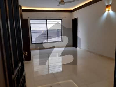 A Very Neat And Clean 1 Kanal Full House Available For Rent In Dha 1