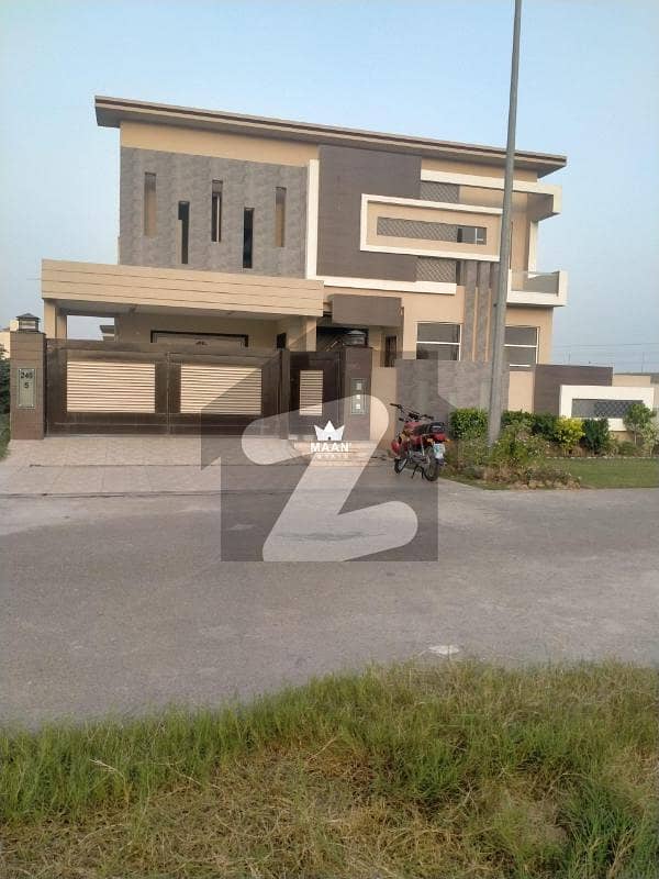 1 Kanal Upper Portion For Rent in Block Q, DHA Phase 7 Lahore